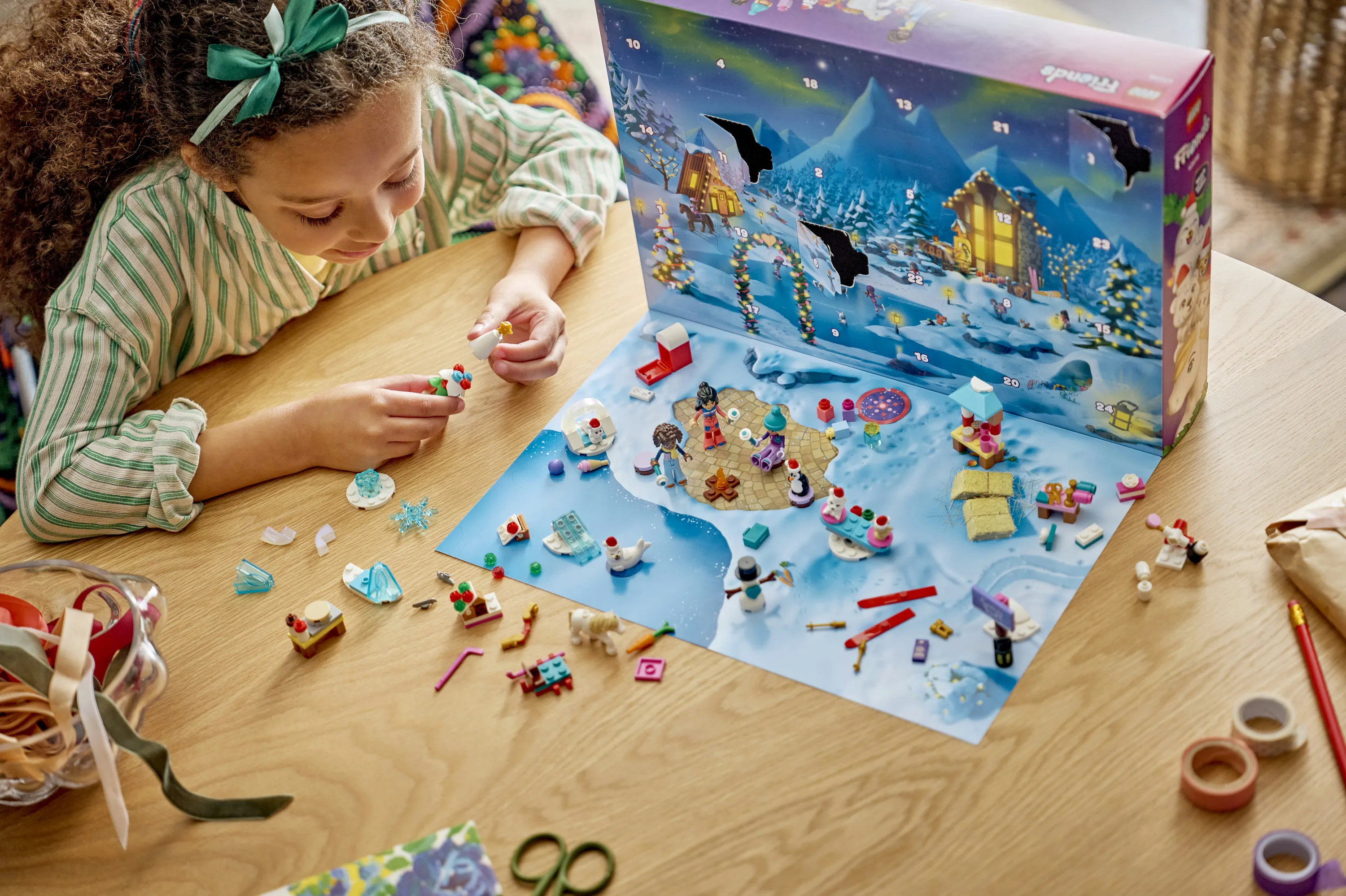 LEGO Friends 2026 Advent Calendar 42698