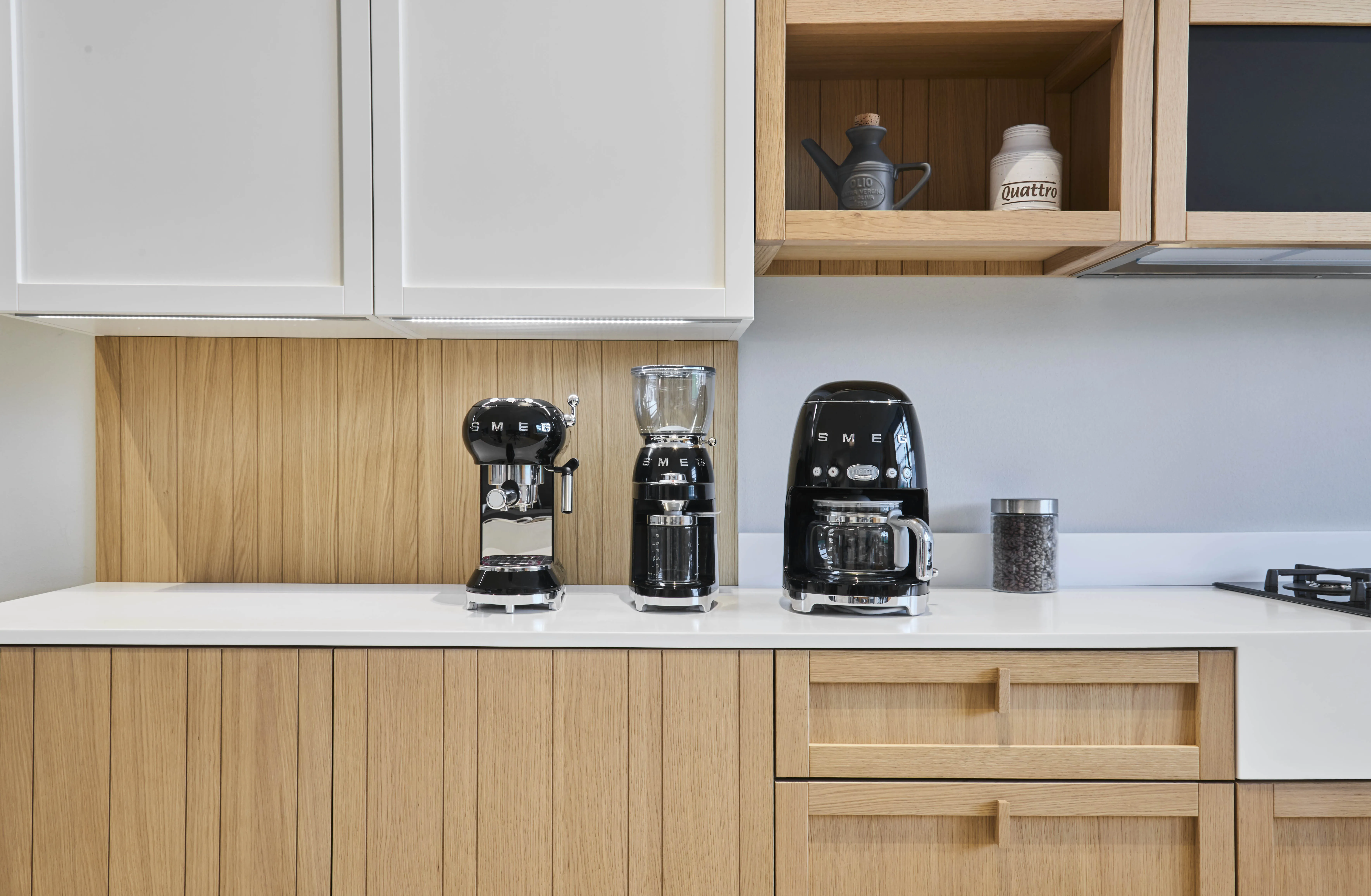Smeg 50's Style -kahvimylly, Musta
