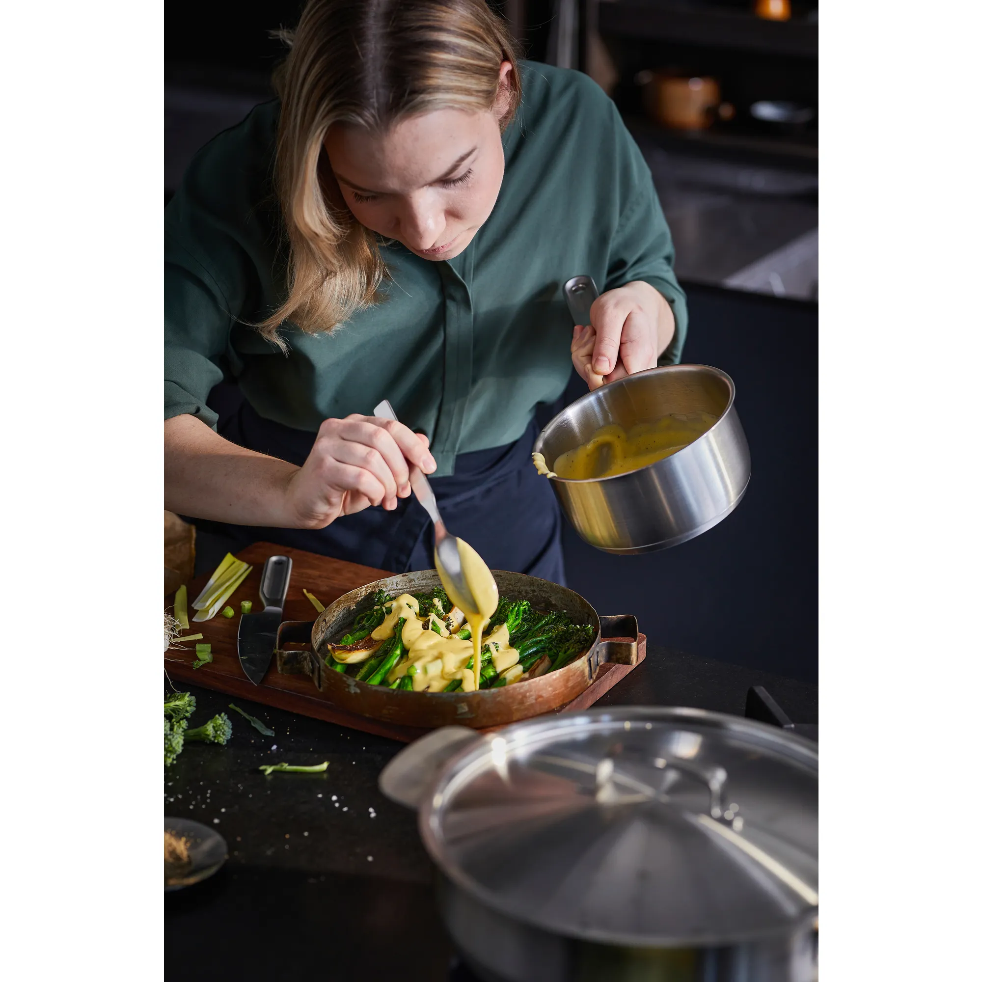 Fiskars All Steel - pot with lid, 1.5l