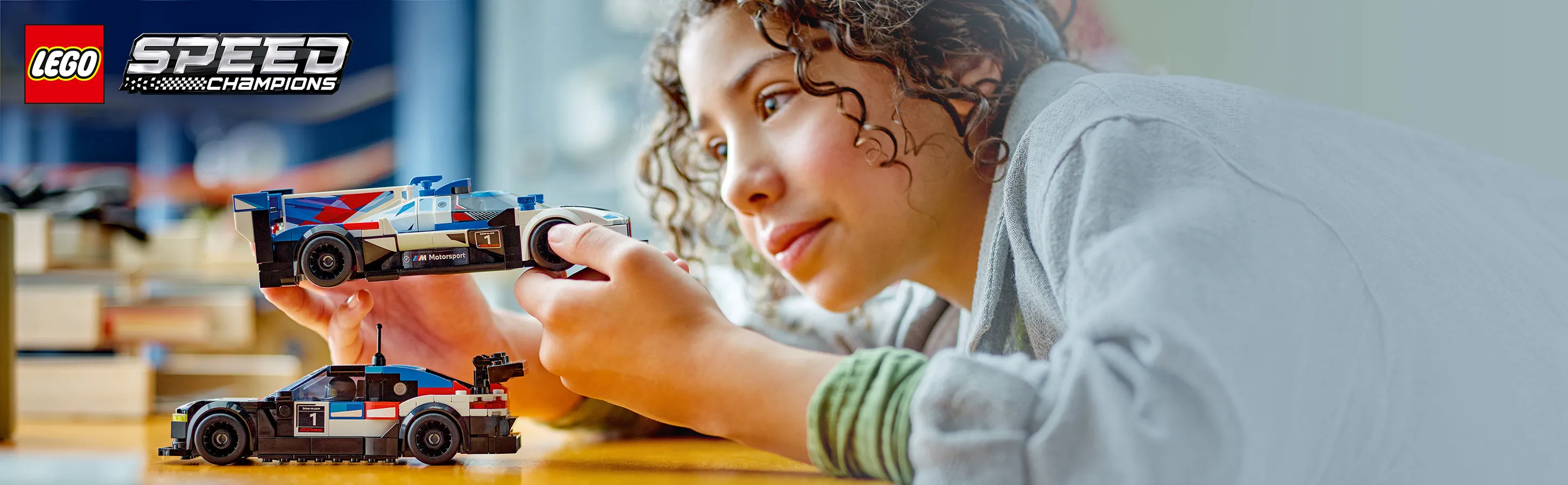 LEGO Speed Champions BMW M4 GT3 and BMW M Hybrid V8 76922