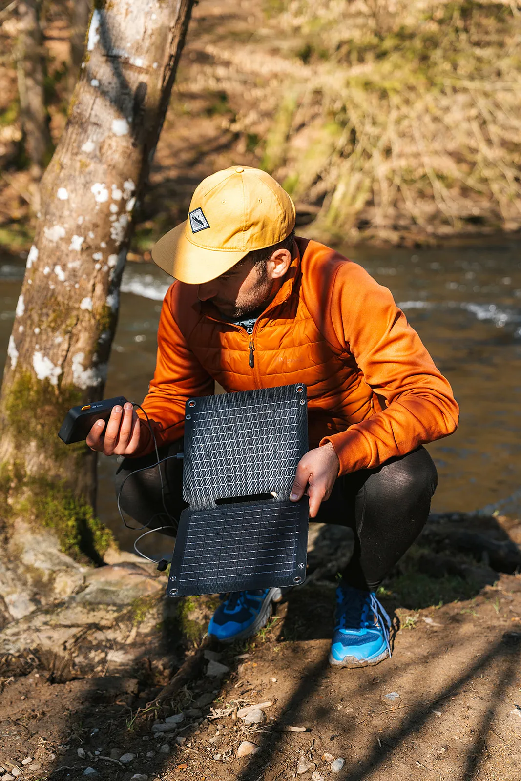 Xtorm Powerful SolarBooster 14W - Solar panel IPX4 USB-C/A outputs
