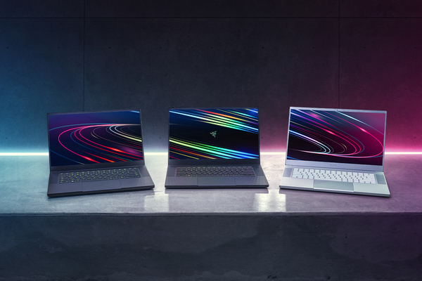 Razer 15.6&quot; Blade, 16GB / 512 GB SSD M.2, RTX 2070 Max-Q, Win 10 Home - gaming notebook, Black