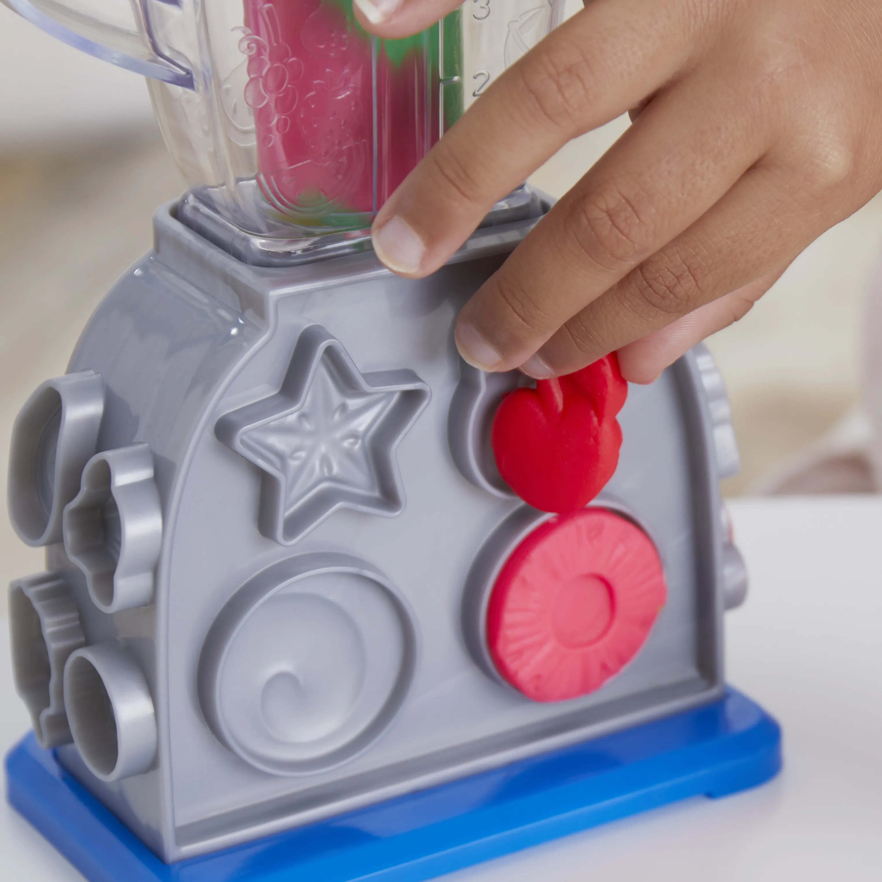 Play-Doh Kitchen Creations Playset Swirlin Smoothies Blender