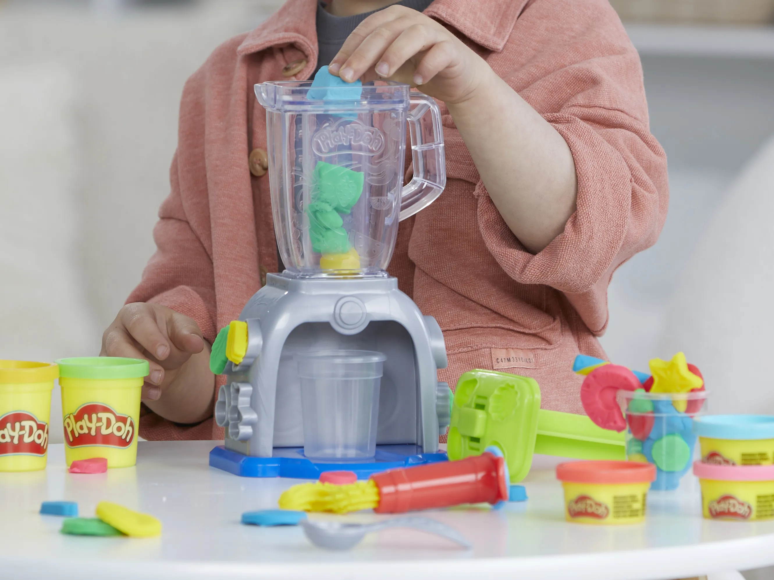 Play-Doh Kitchen Creations Playset Swirlin Smoothies Blender