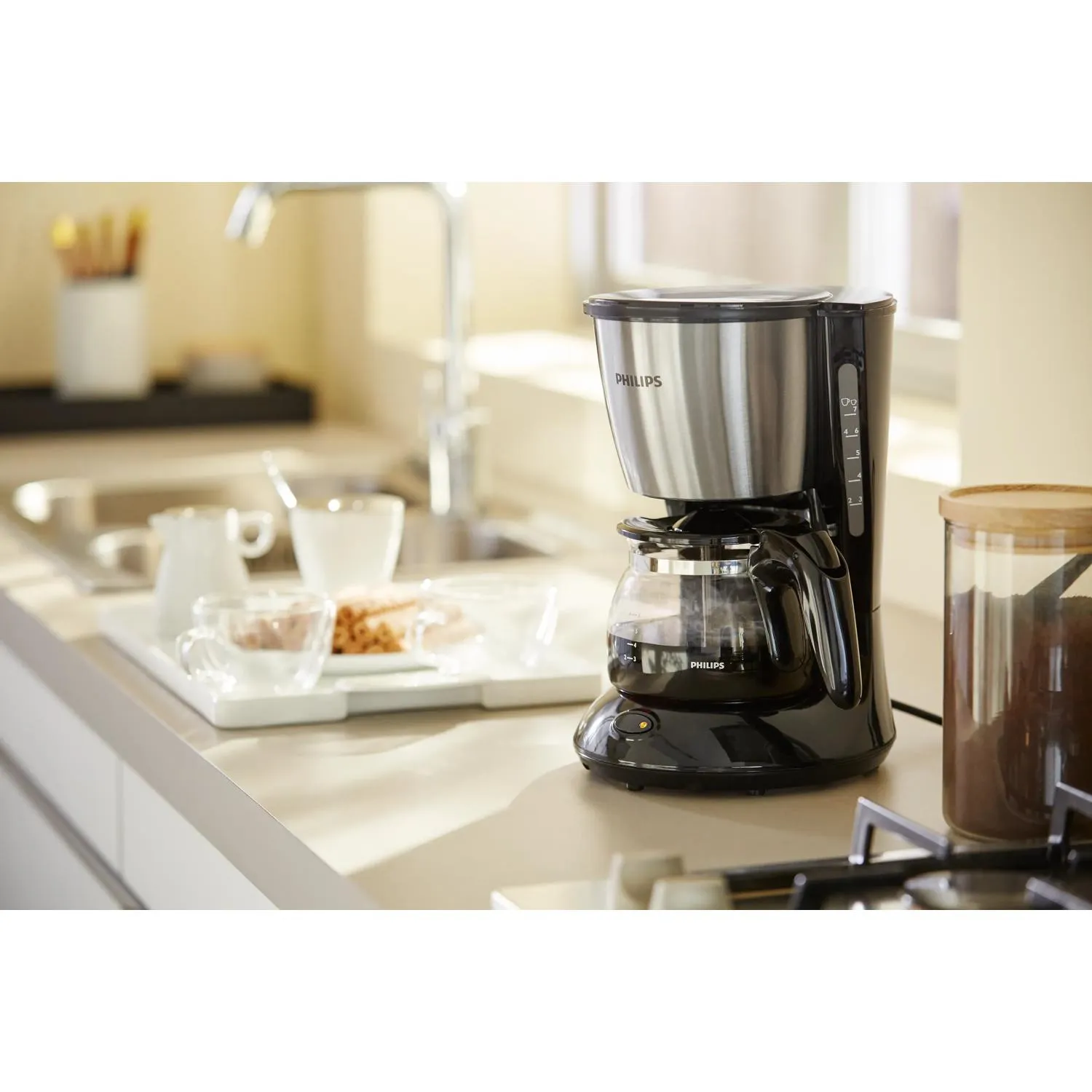 Philips Daily Collection HD7435/20 7 cups Coffee Maker, Black