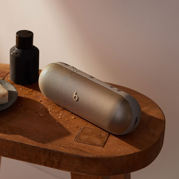 Beats Pill - Bluetooth speaker, Champagne Gold