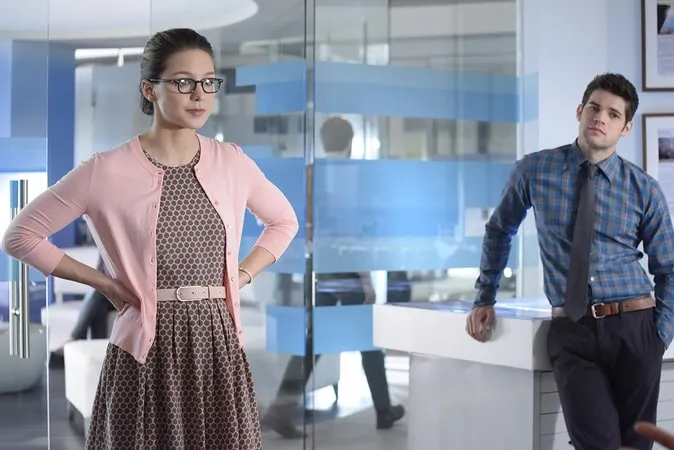 SUPERGIRL - 1 TUOTANTOKAUSI