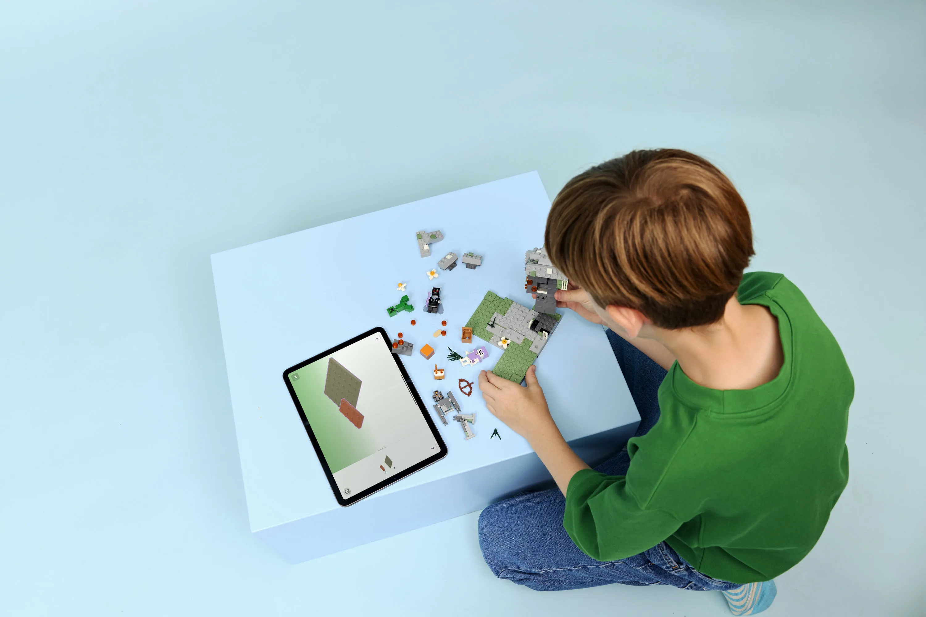 LEGO Minecraft Kalpea puutarha 21586