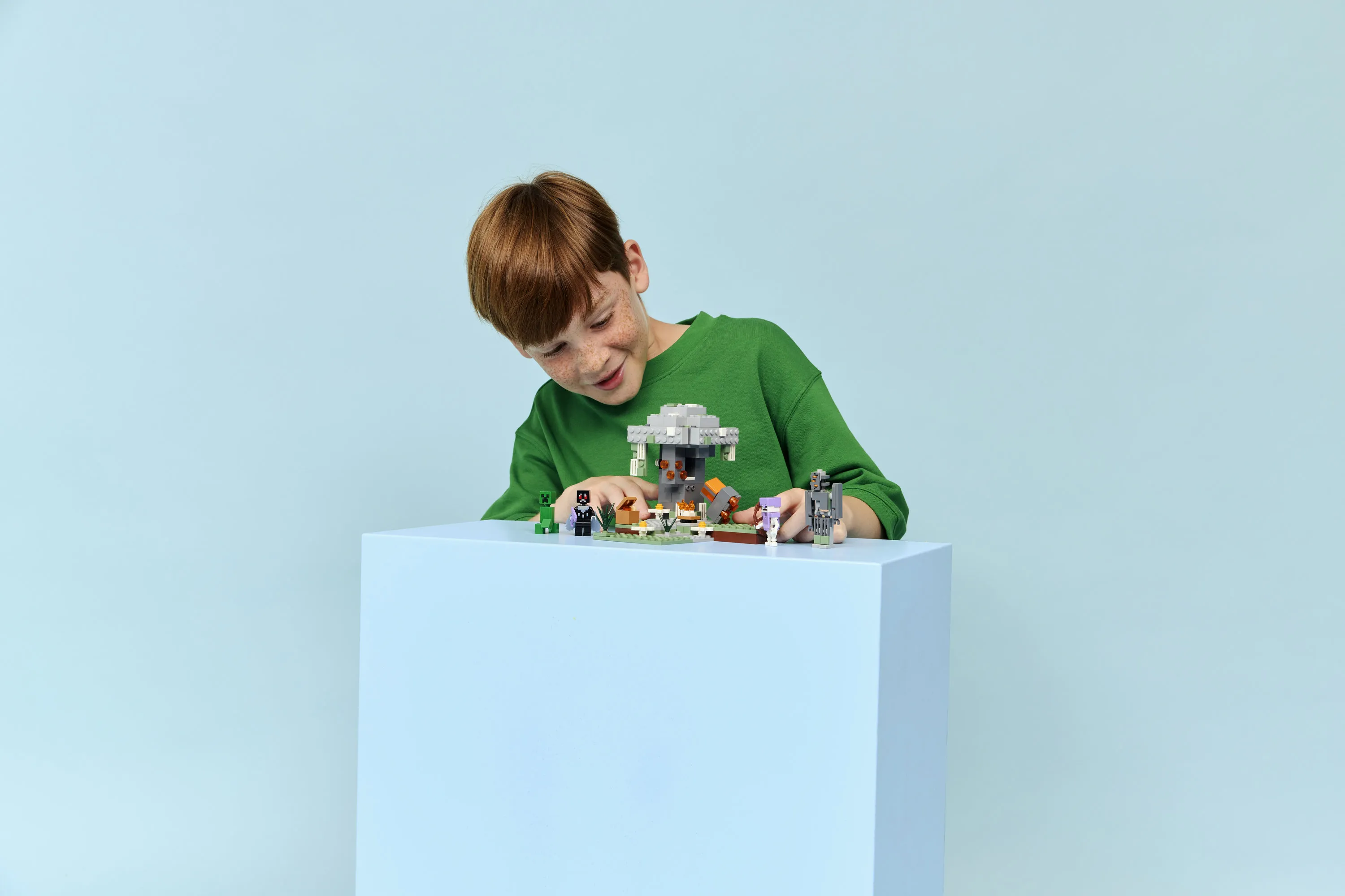 LEGO Minecraft Kalpea puutarha 21586