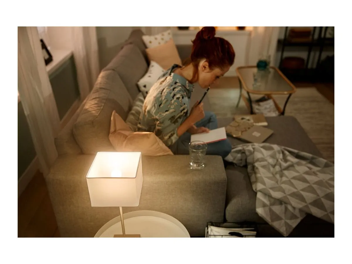 Philips Hue White P45 E14 Luster Bulb - 1-Pack