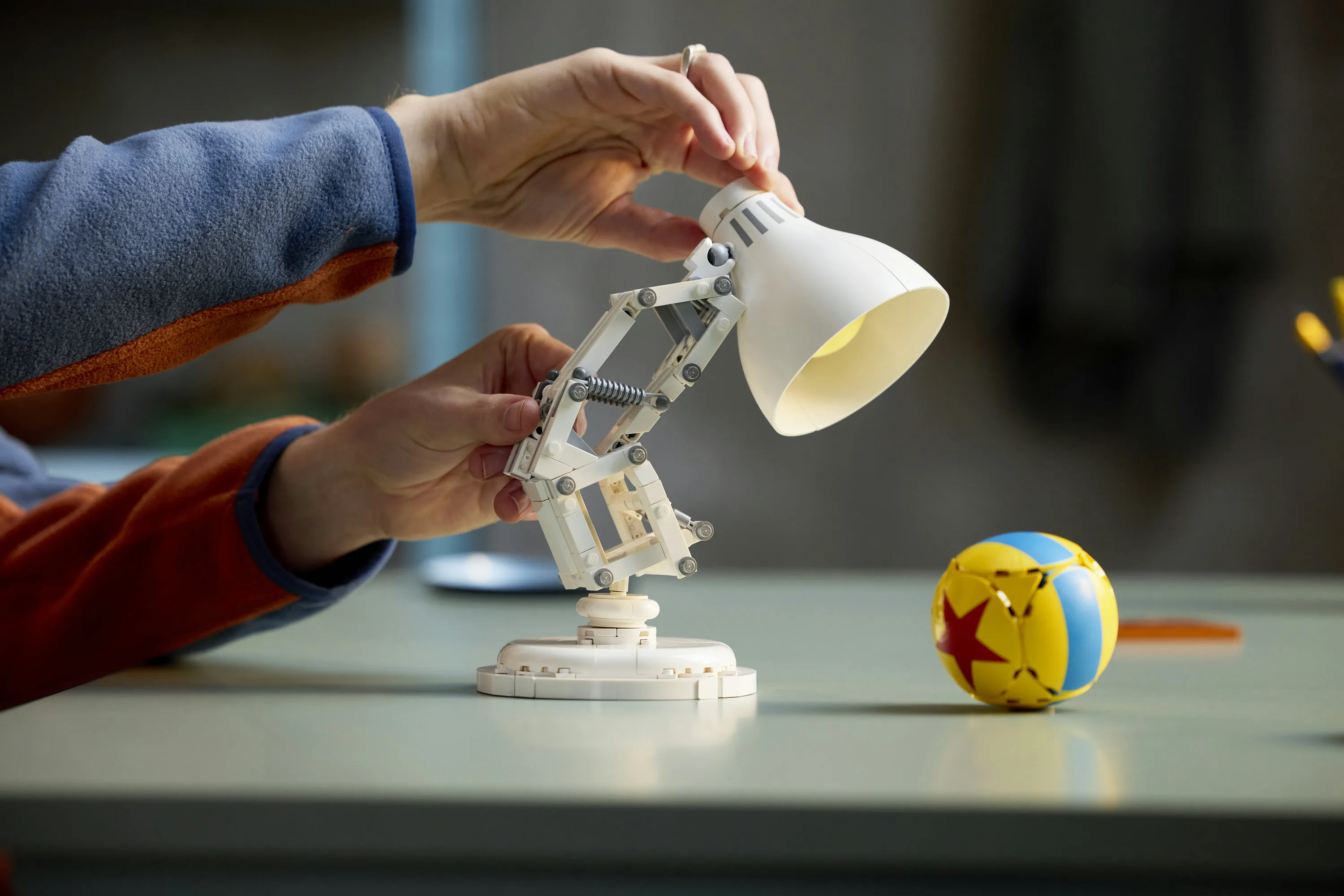 LEGO Ideas Disney Pixar Luxo Jr. 21357