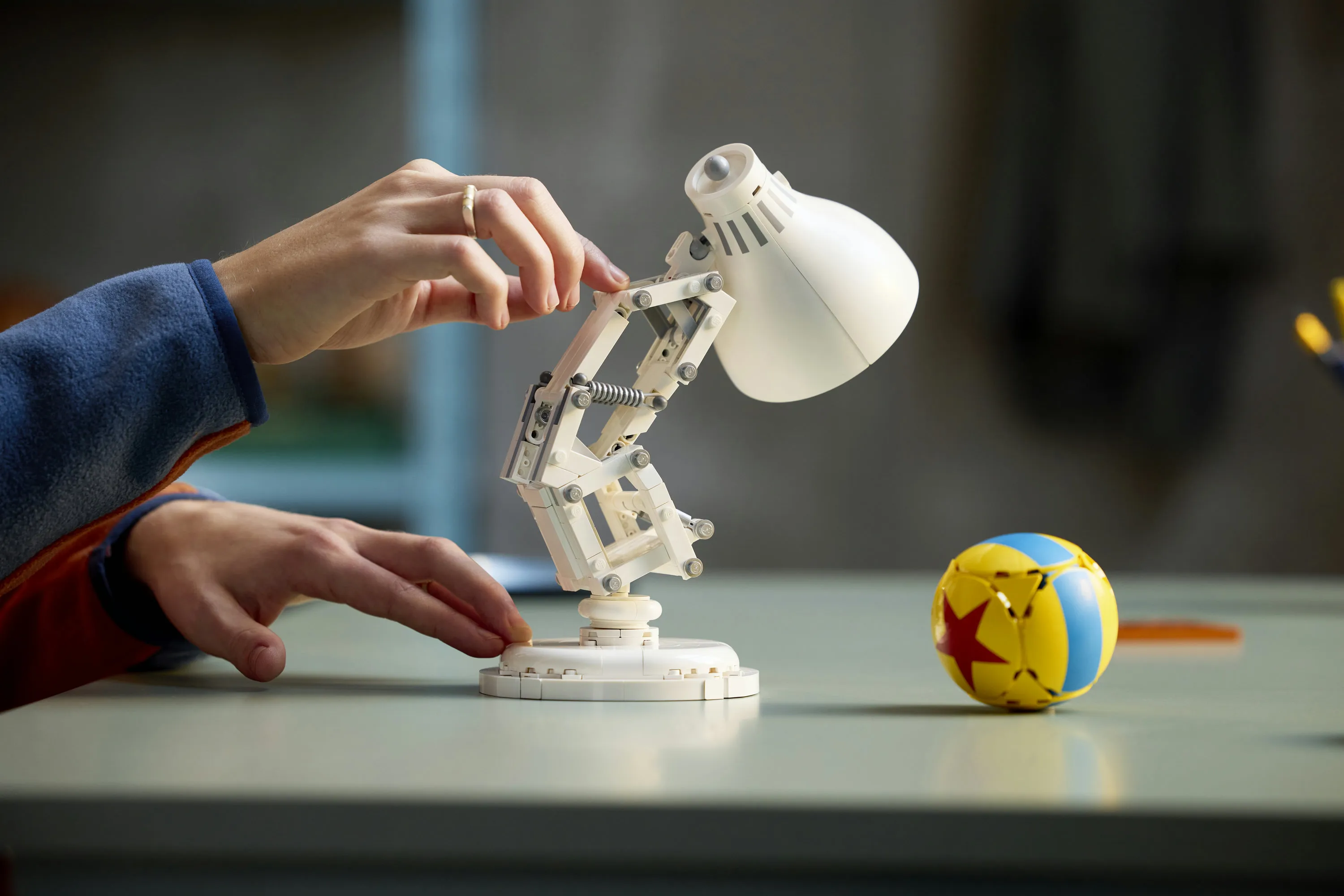 LEGO Ideas Disney Pixar Luxo Jr. 21357