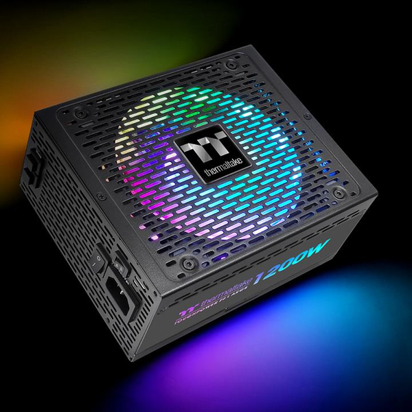 Thermaltake ToughPower PF1 A-RGB 1200W -virtal&auml;hde, 80 Plus Platinum