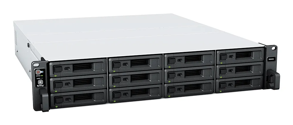 Synology RackStation RS2423+ - 12-facks rackmonterad n&auml;tverkslagring (40 TB), svart