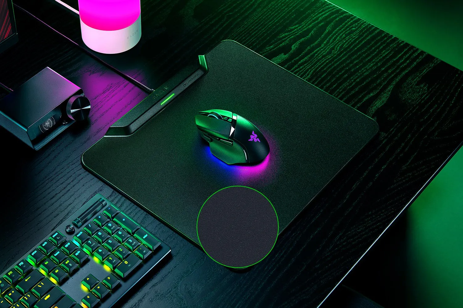 Razer HyperFlux V2 Wireless Charging System Hard Edition Gaming Mousepad with Wireless Charger, 360x311 mm, Black