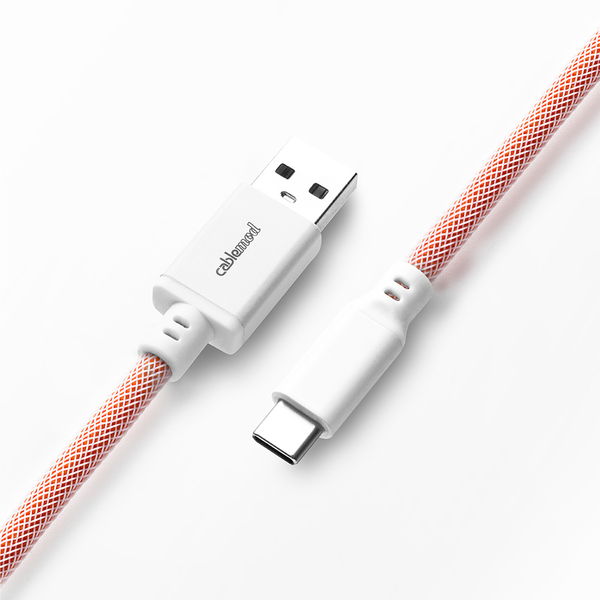 CableMod Pro Coiled Keyboard Cable, USB A -&gt; USB Type C, 150cm, Orangesicle