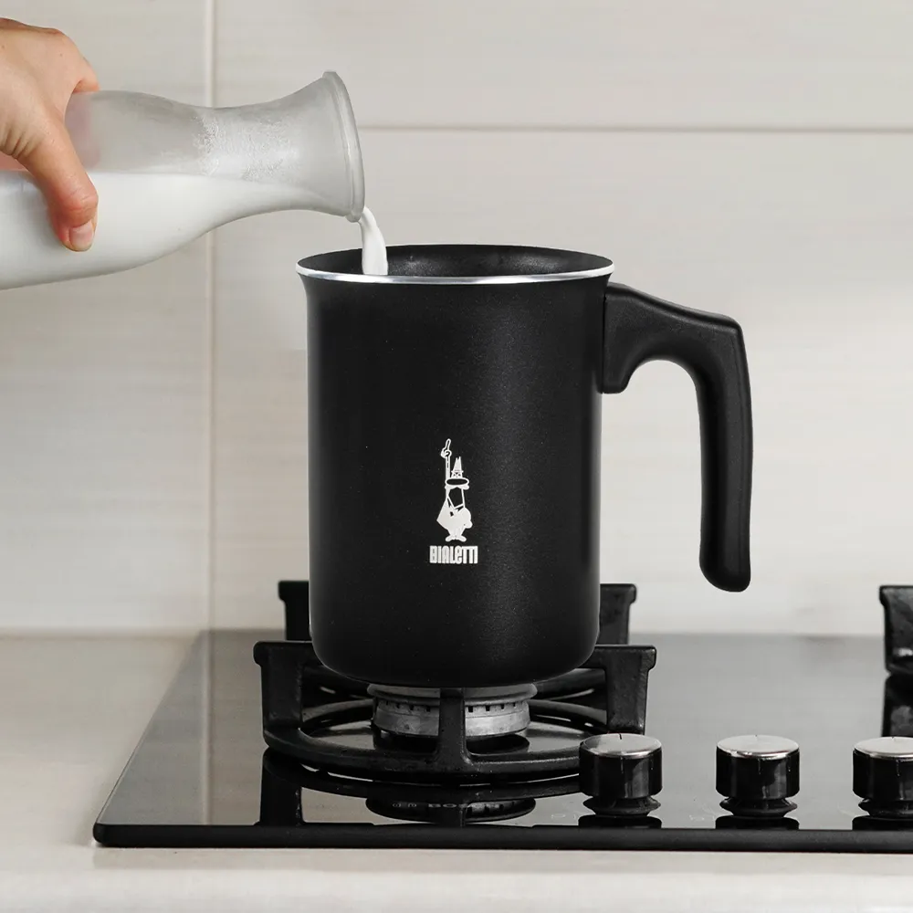 Bialetti Tutto Crema, milk frother (black, for 3 cups)