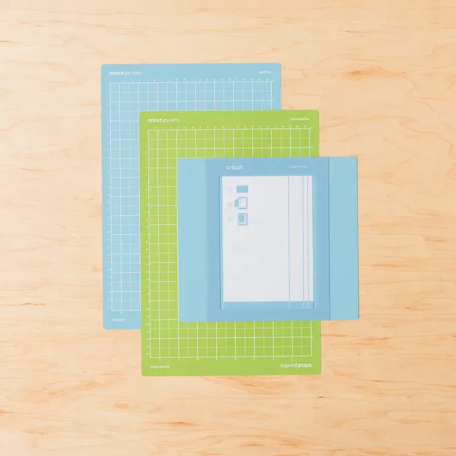 Cricut Joy Xtra Light Grip Machine Mat, Light Blue