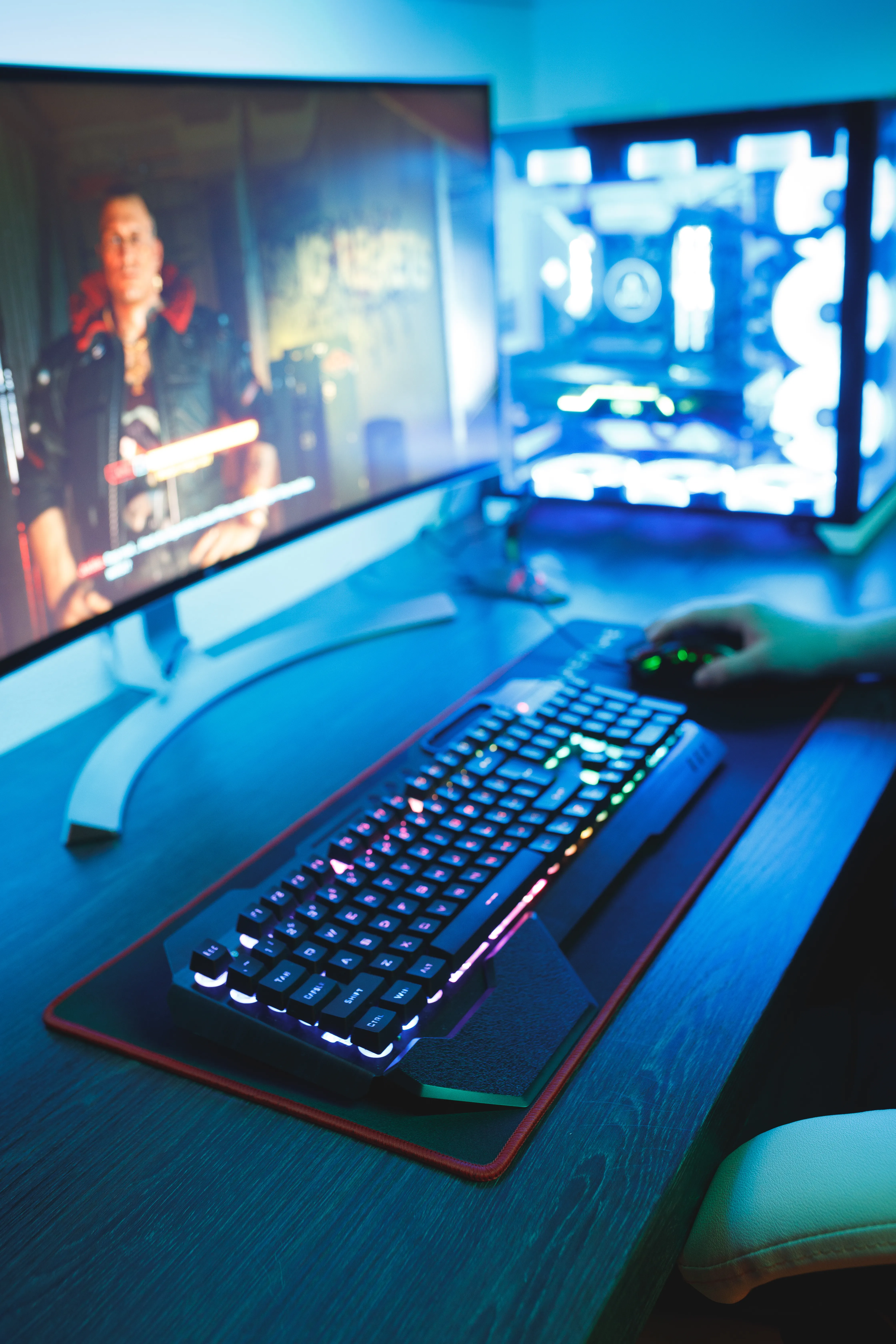 Surefire Silent Flight -pelihiirimatto, 680x280 mm, Musta/Punainen