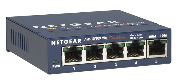 NETGEAR ProSAFE FS105v3 - Kytkin - hallitsematon - 5 x 10/100 - ty&ouml;p&ouml;yt&auml;, sein&auml;&auml;n asennettava