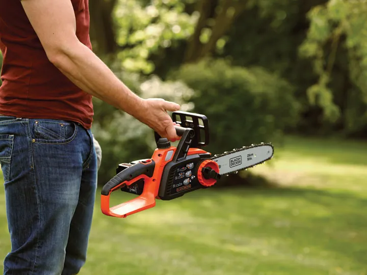 Black & decker Chainsaw 18v lithium 25cm Black & decker Chainsaw 18v lithium 25cm