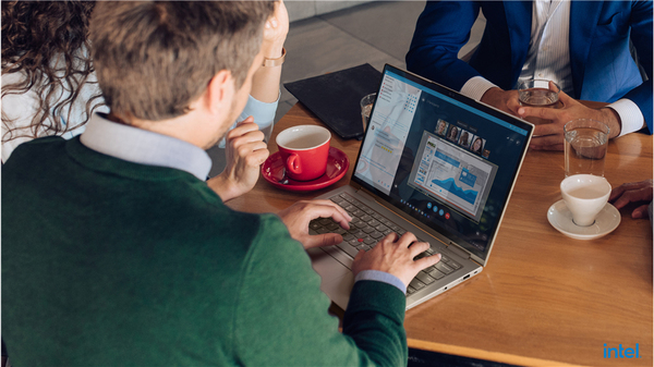 Lenovo ThinkPad X1 Yoga G7 14&quot; i5-1240P, 16 GB, 256 GB SSD, Win 11 Pro - b&auml;rbar dator, Gr&aring;