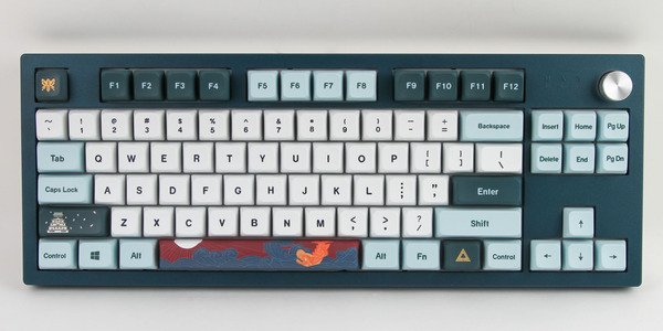 Montech MKey TKL Freedom Gateron G Pro 2.0 Red - speltangentbord, bl&aring;/vit