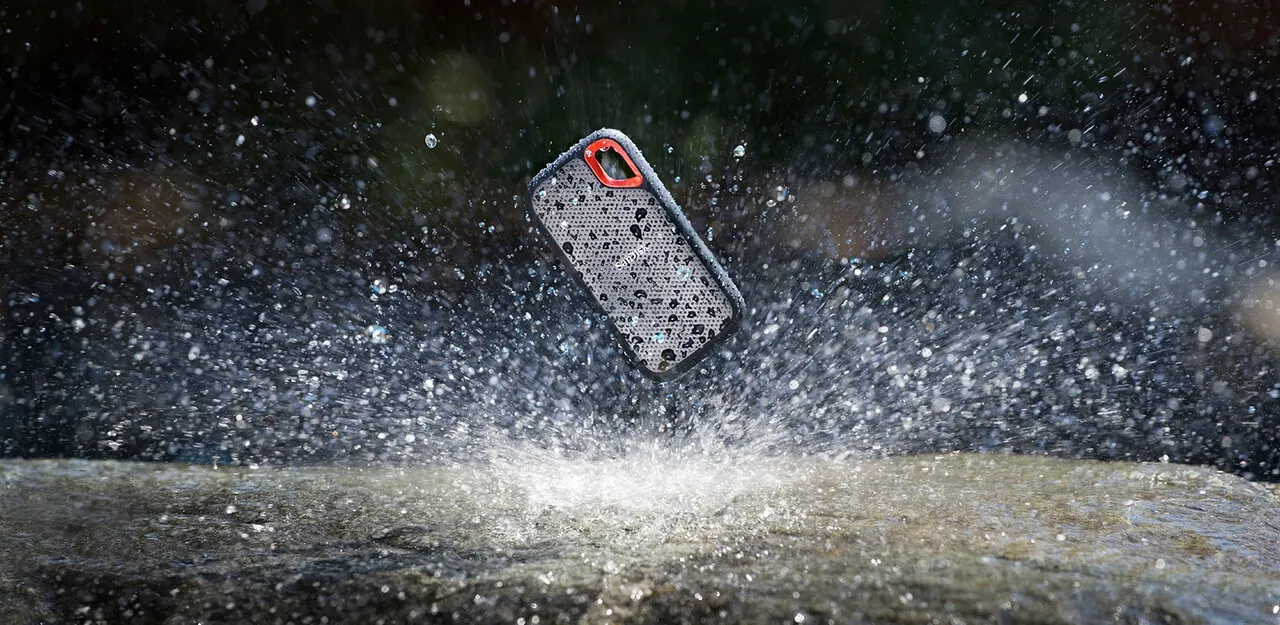 SanDisk Extreme Portable 1 TB extern SSD med USB-C, robust, med h&aring;rdvarukryptering, med l&ouml;senordsskydd, svart