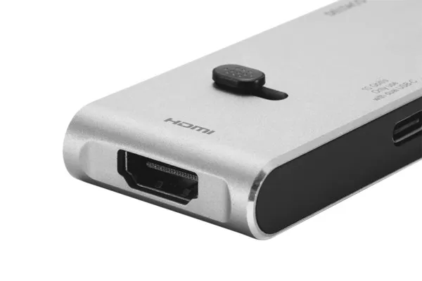 Deltaco HDMI/SD/mSD PD 85W, USB-C-telakka