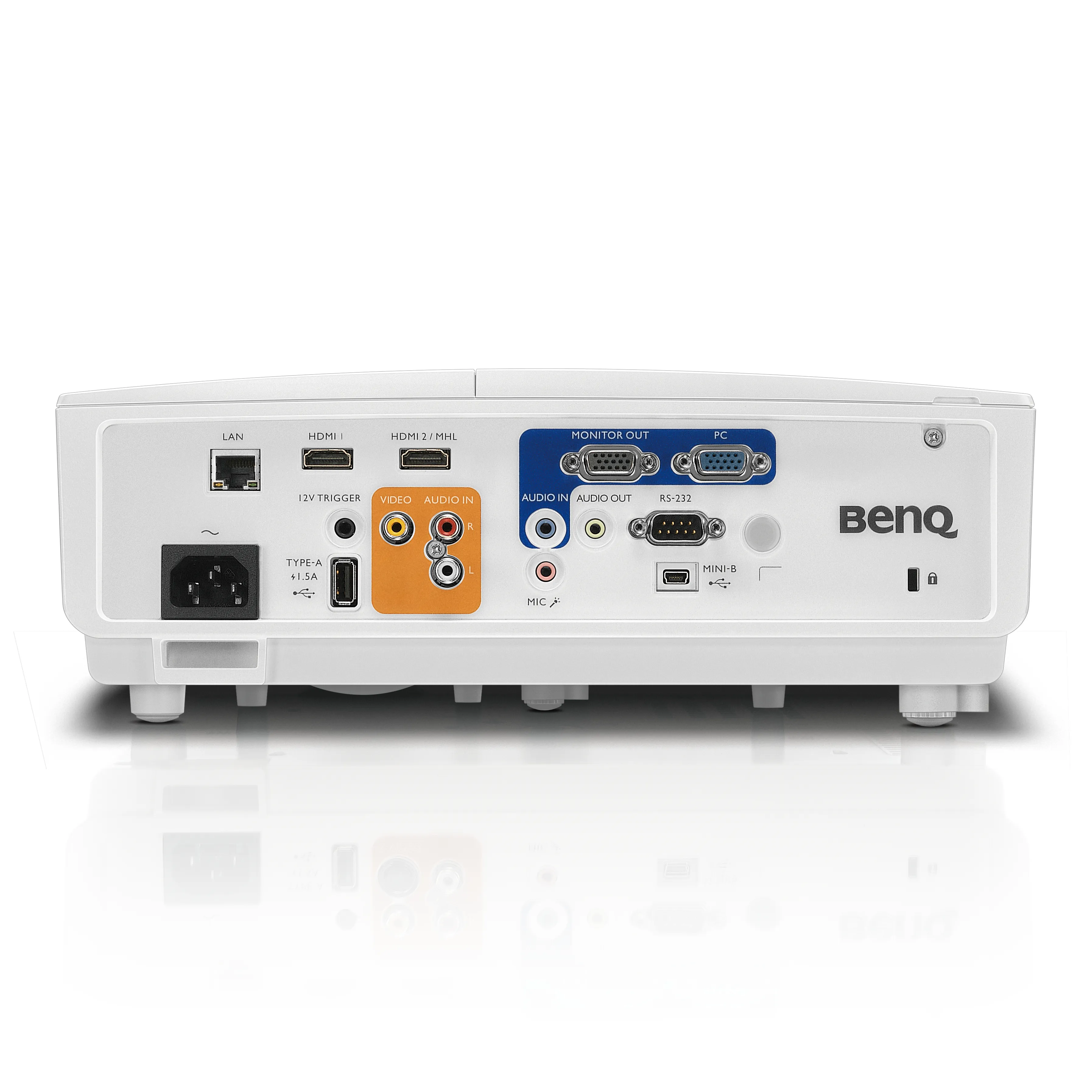 BenQ SH753+ - DLP, 5000 AL, 31dB (eco), 1,39-2,09:1, 3,3kg, Wi-Fi (Option)