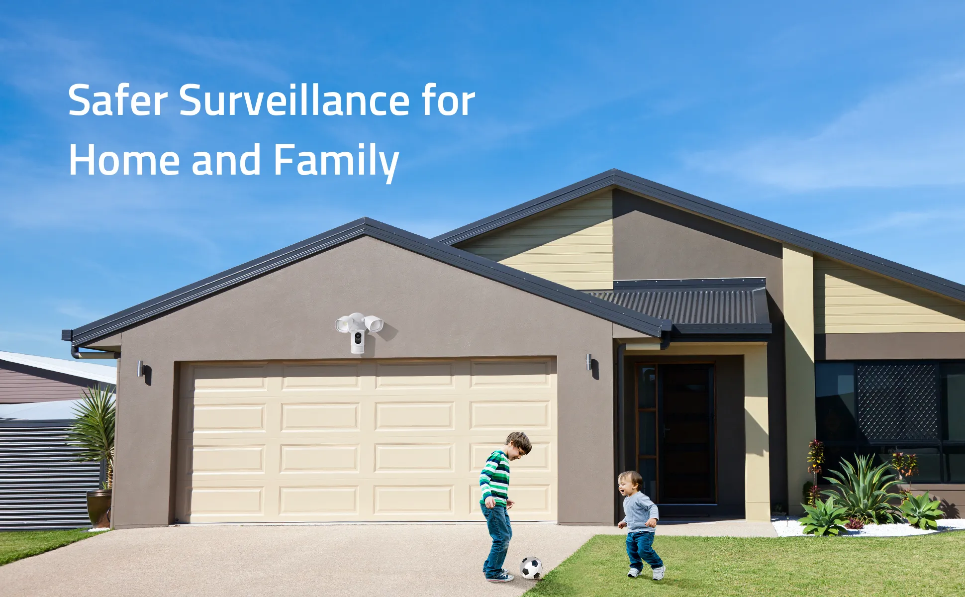 Eufy Security Floodlight Cam 2K - outdoor surveillance camera, white
