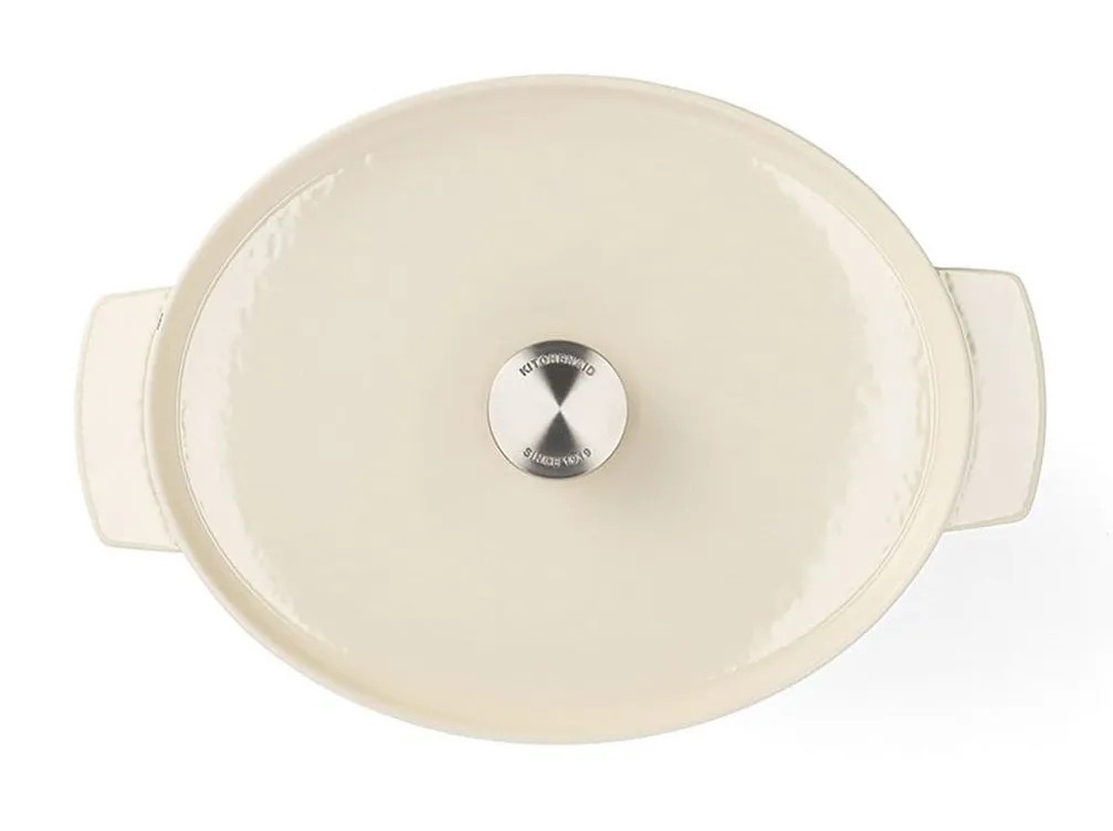 KitchenAid oval gjutj&auml;rnsugnsform med lock, 30 centimeter, kr&auml;m