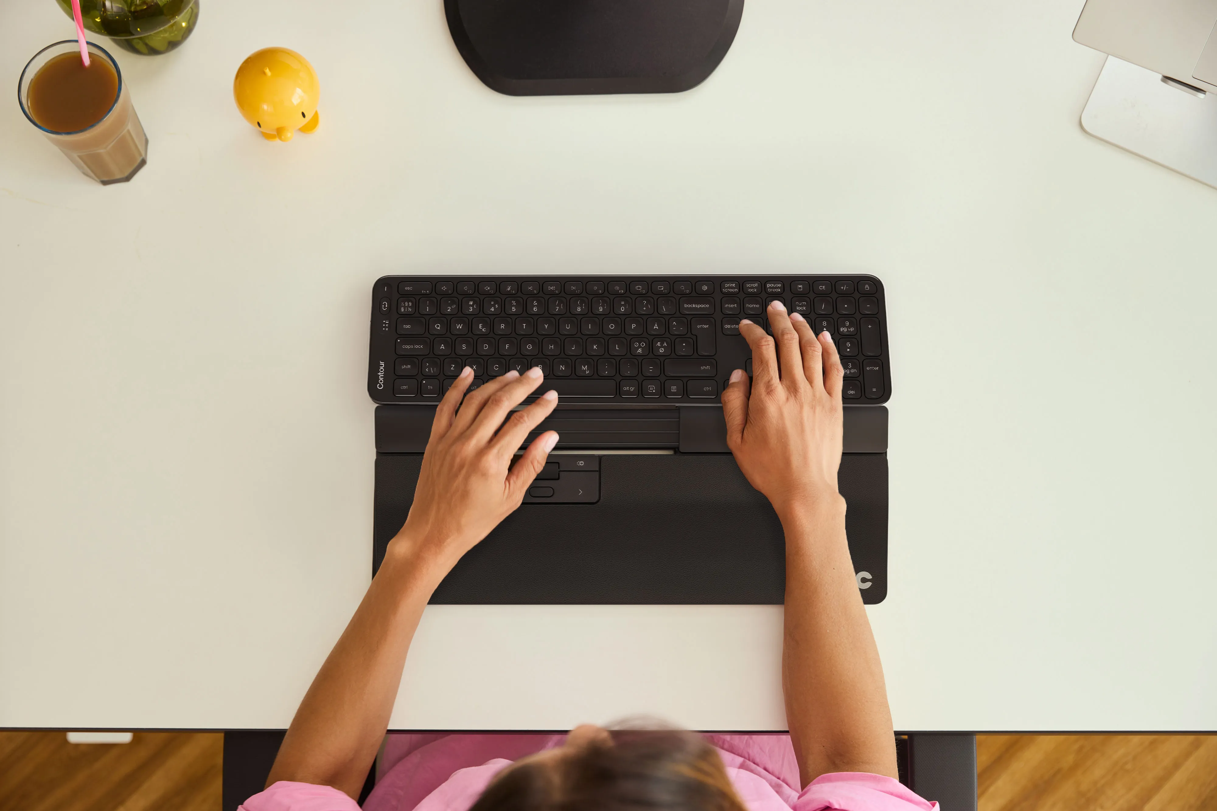 Contour SliderMouse Pro Wireless Extended Wrist Rest Vegan leather