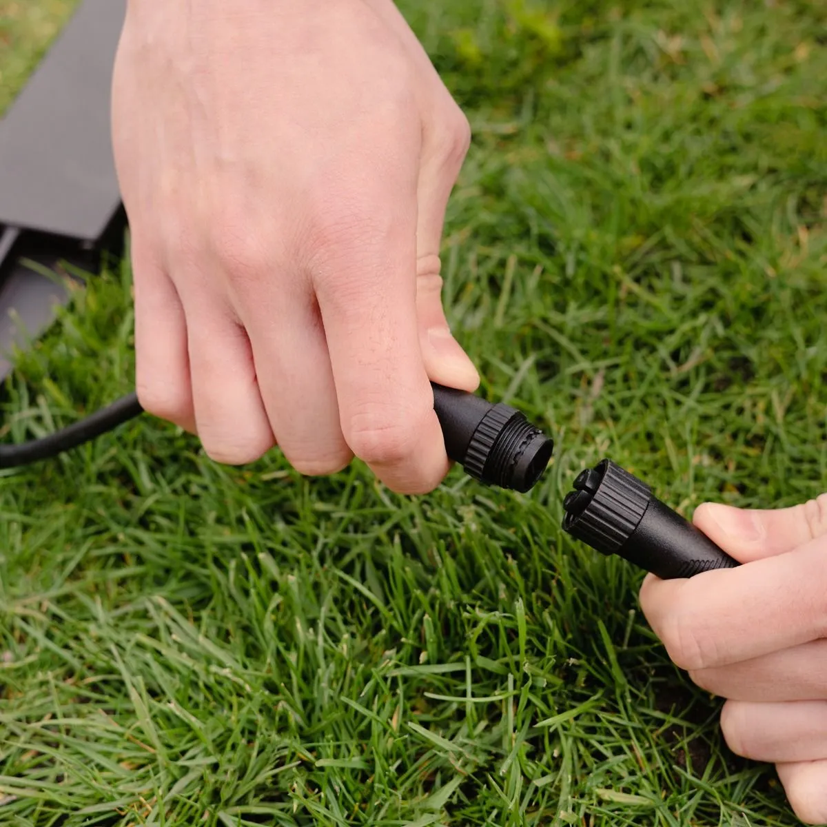 Smart Outdoor Pathway Light, Black (3-pack)