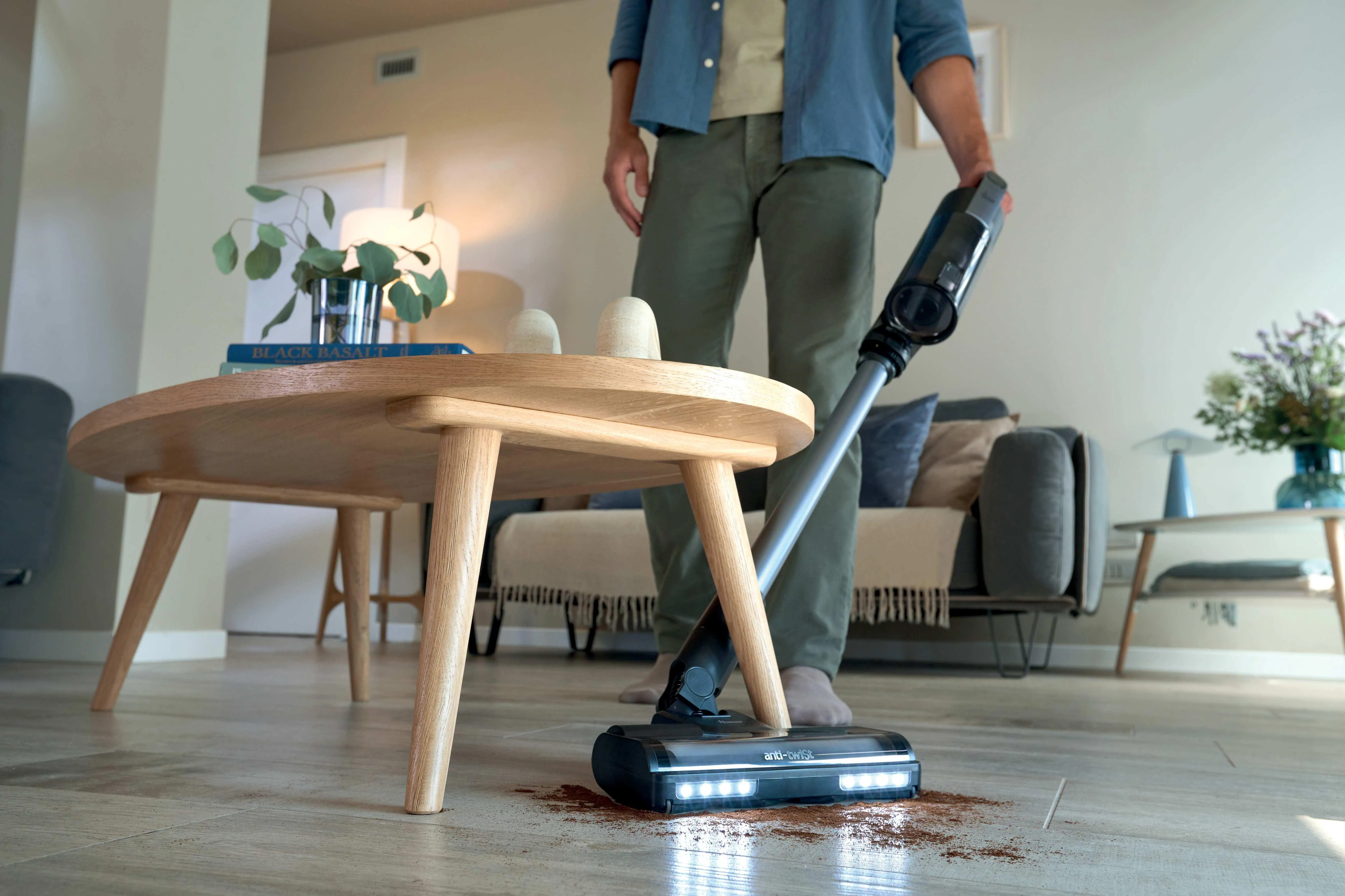 Hoover HF3 Pro Stick vacuum cleaner, Black/Silver