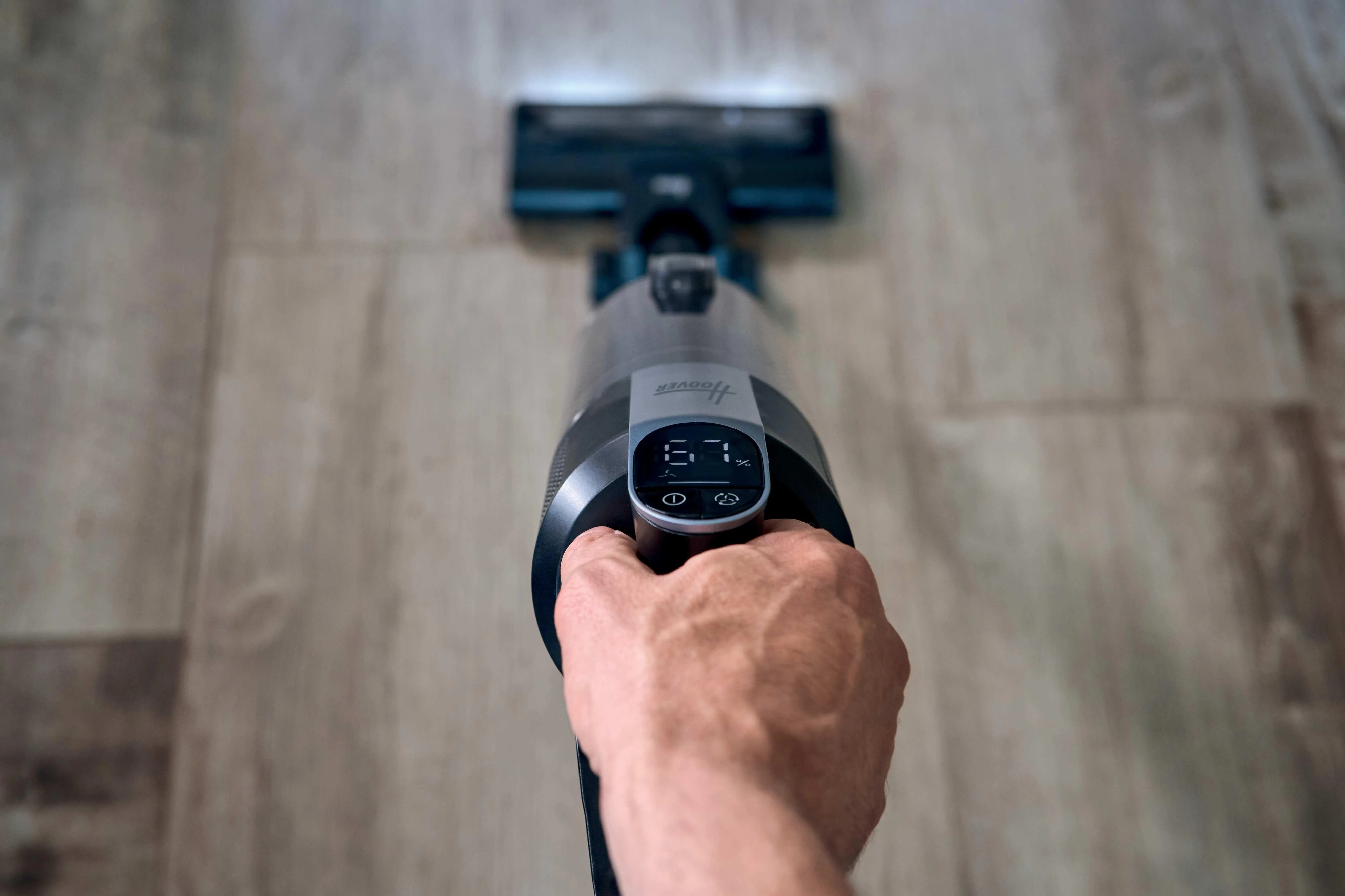 Hoover HF3 Pro Stick vacuum cleaner, Black/Silver