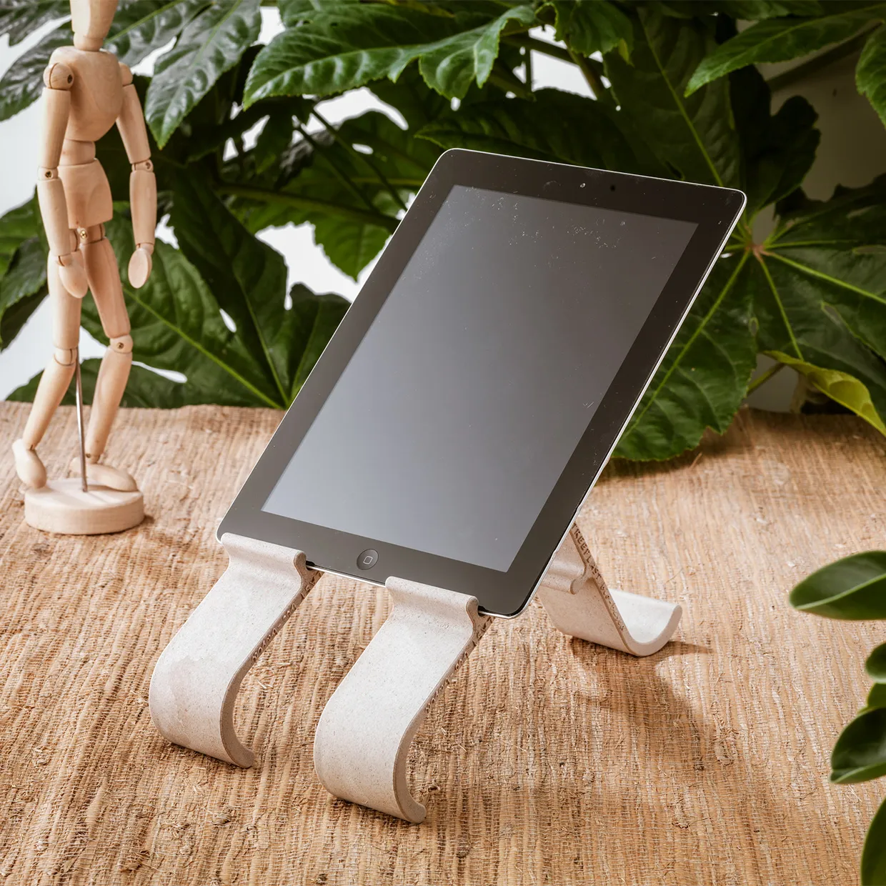R-Go Treepod Bio-based Laptop/Tablet Stand, adjustable, white