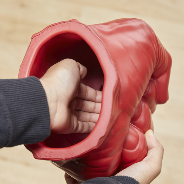 Avengers Captain America NWO, Red Hulk Smash Fists