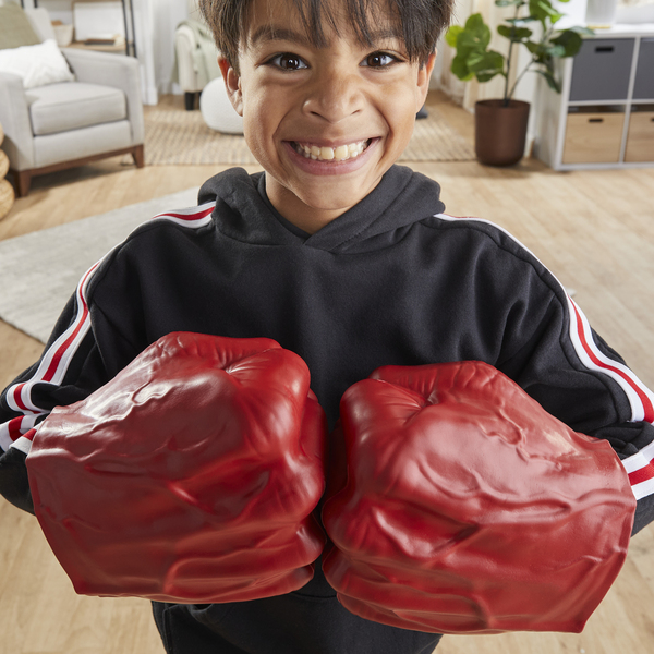 Avengers Captain America NWO, Red Hulk Smash Fists