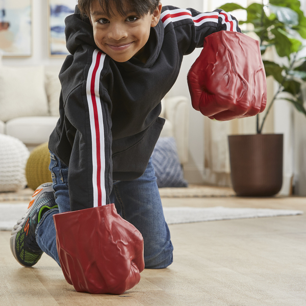 Avengers Captain America NWO, Red Hulk Smash Fists