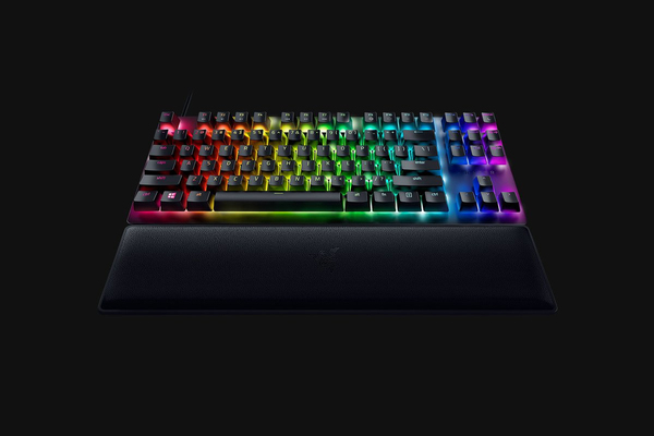 Razer Huntsman V2 TKL Linear Red -pelin&auml;pp&auml;imist&ouml;