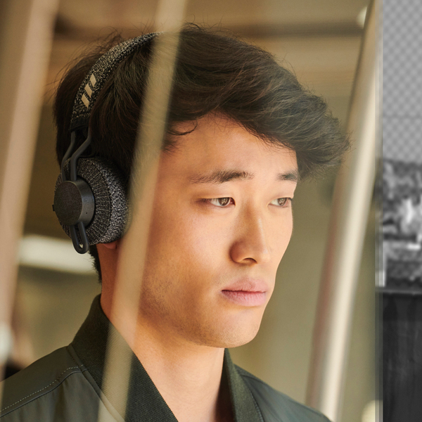 Adidas RPT 01 Sport On-ear Bluetooth headphones for sports, Night Grey Adidas RPT 01 Sport On-ear Bluetooth headphones for sports, Night Grey