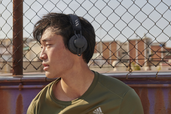 Adidas RPT 01 Sport On-ear -Bluetooth-sankakuulokkeet urheiluun, Night Grey