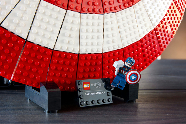 Lego Super Hero Marvel Captain Americas Shield Set 76262