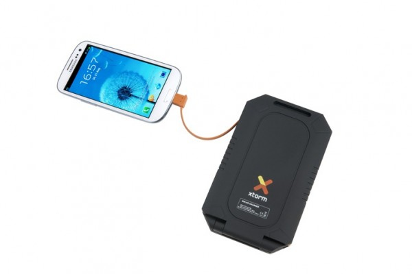 XTORM AM114 Lava solar charger