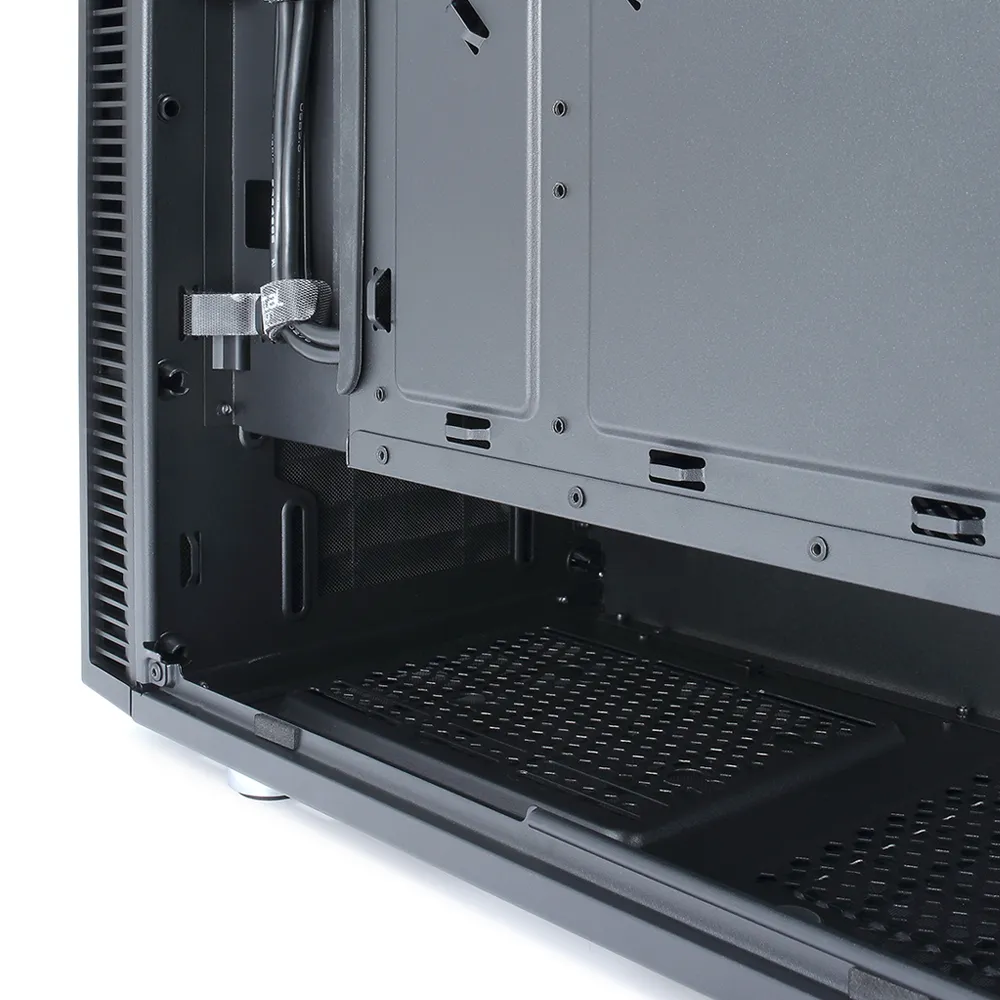 Fractal Design Define Mini C - Mini-tornikotelo, Musta