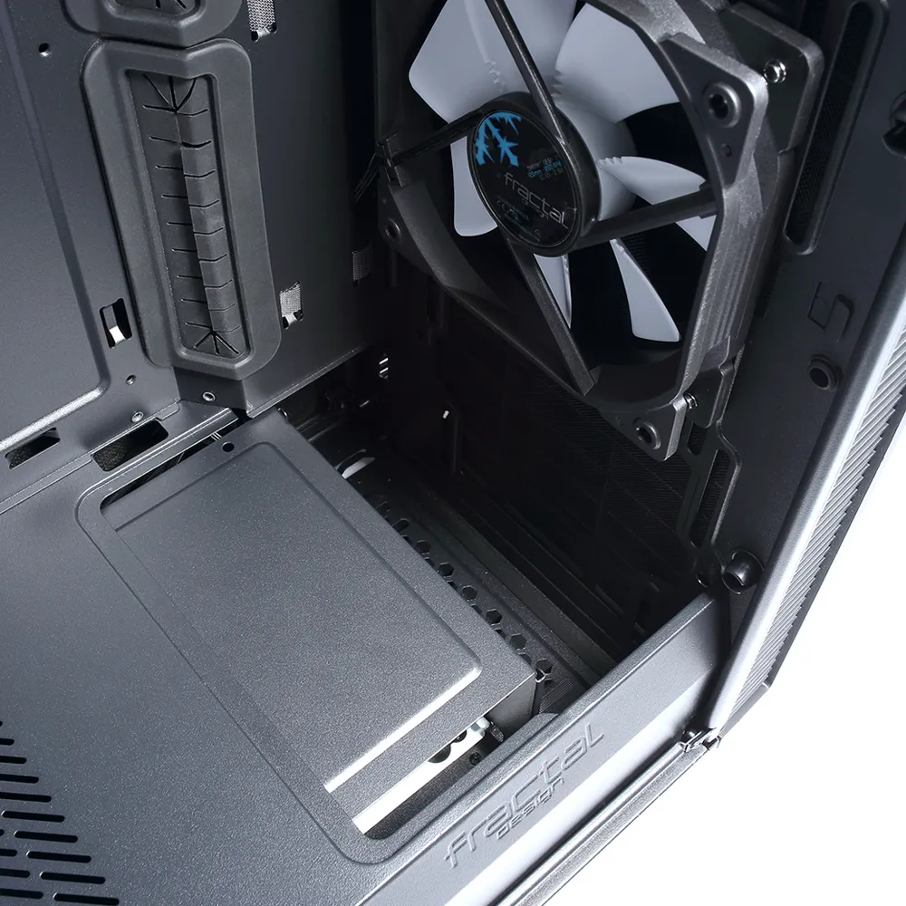 Fractal Design Define Mini C - Mini-tornikotelo, Musta