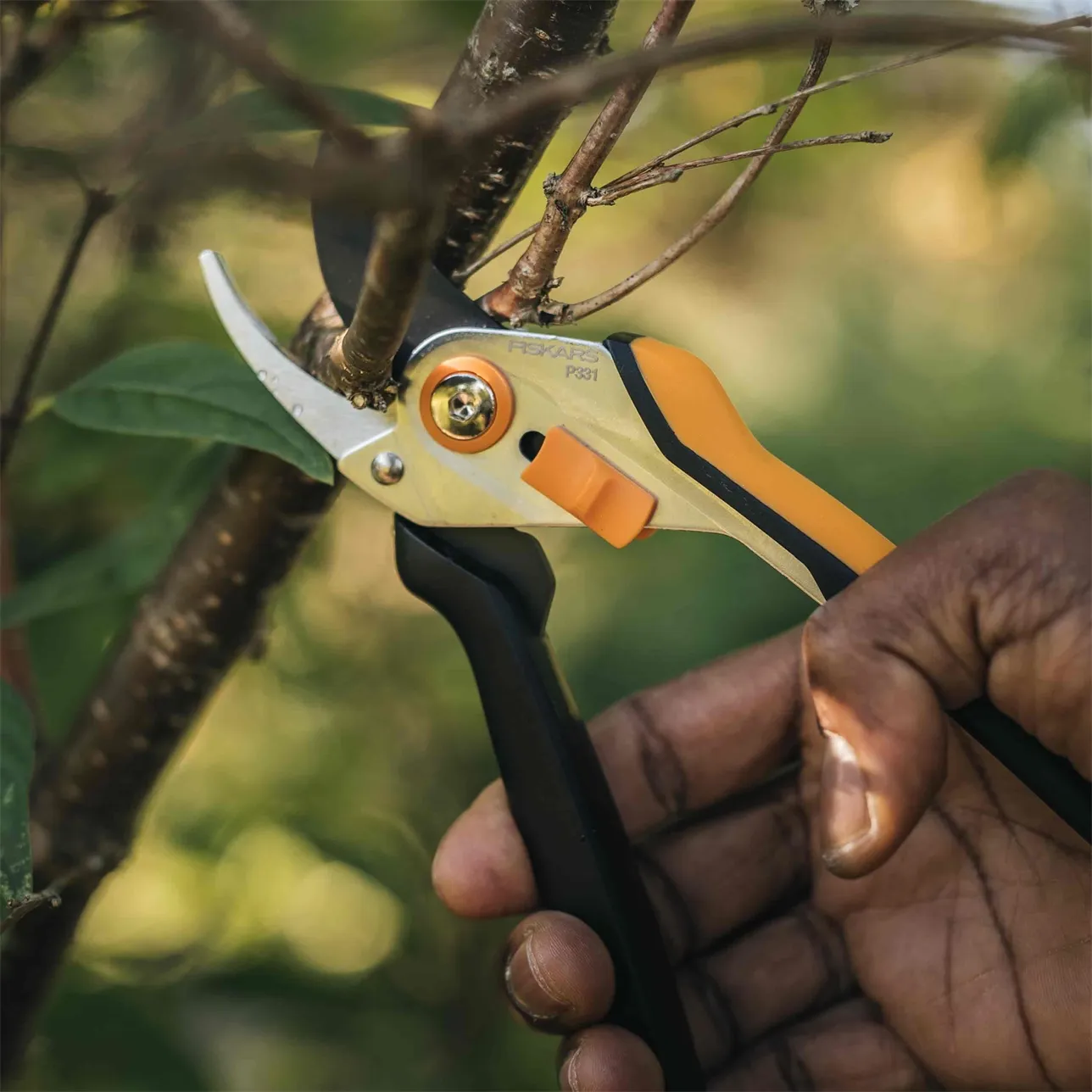 Fiskars Solid -oksasakset ohileikkaava metalli P331