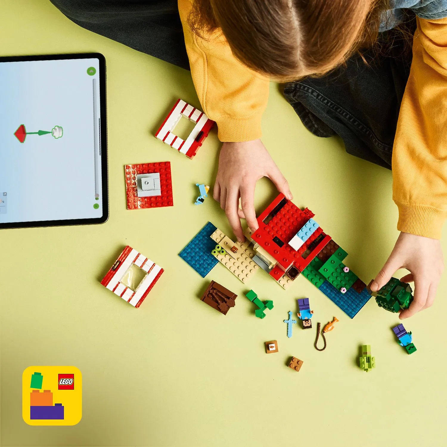 LEGO Minecraft TNT Jungle House 21275