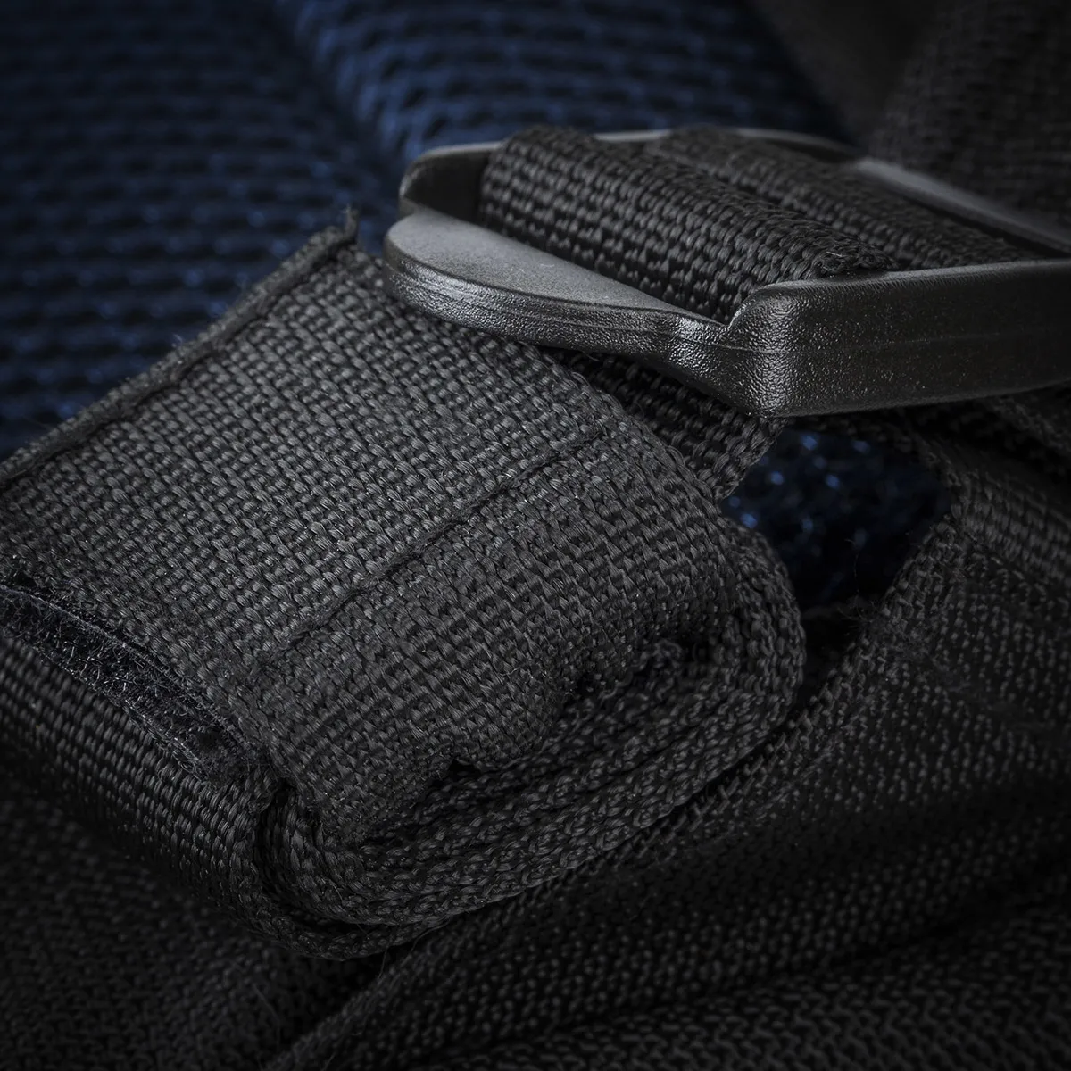 RIVACASE 8460 Black Bulker Laptop Backpack 17"